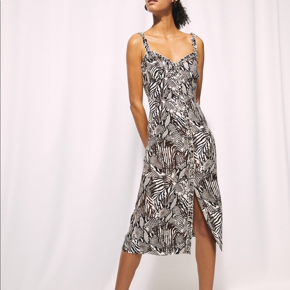 Aritzia Dresses & Skirts - NWOT ARITZIA | Wilfred Heartthrob dress